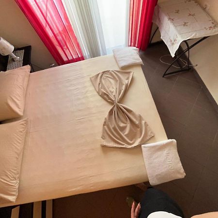 Buneci Apartment Tirana Zewnętrze zdjęcie