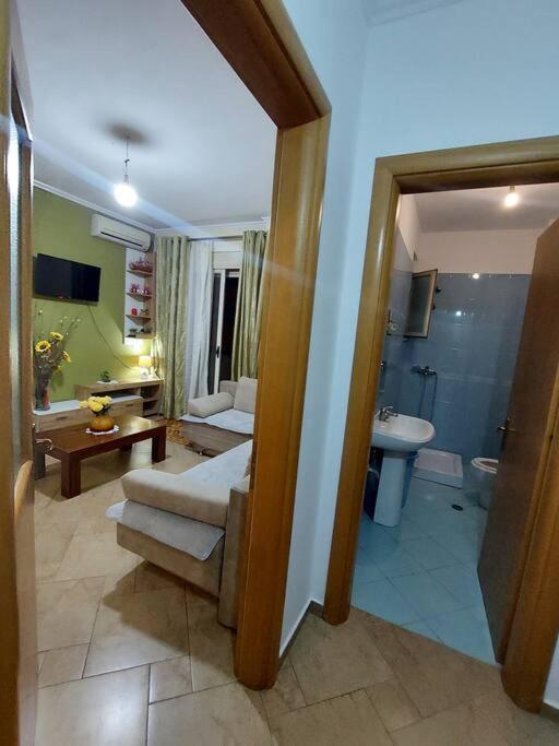 Buneci Apartment Tirana Zewnętrze zdjęcie